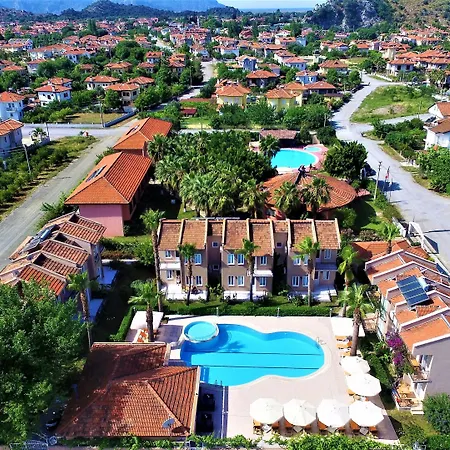 Dolunay Apart 4*